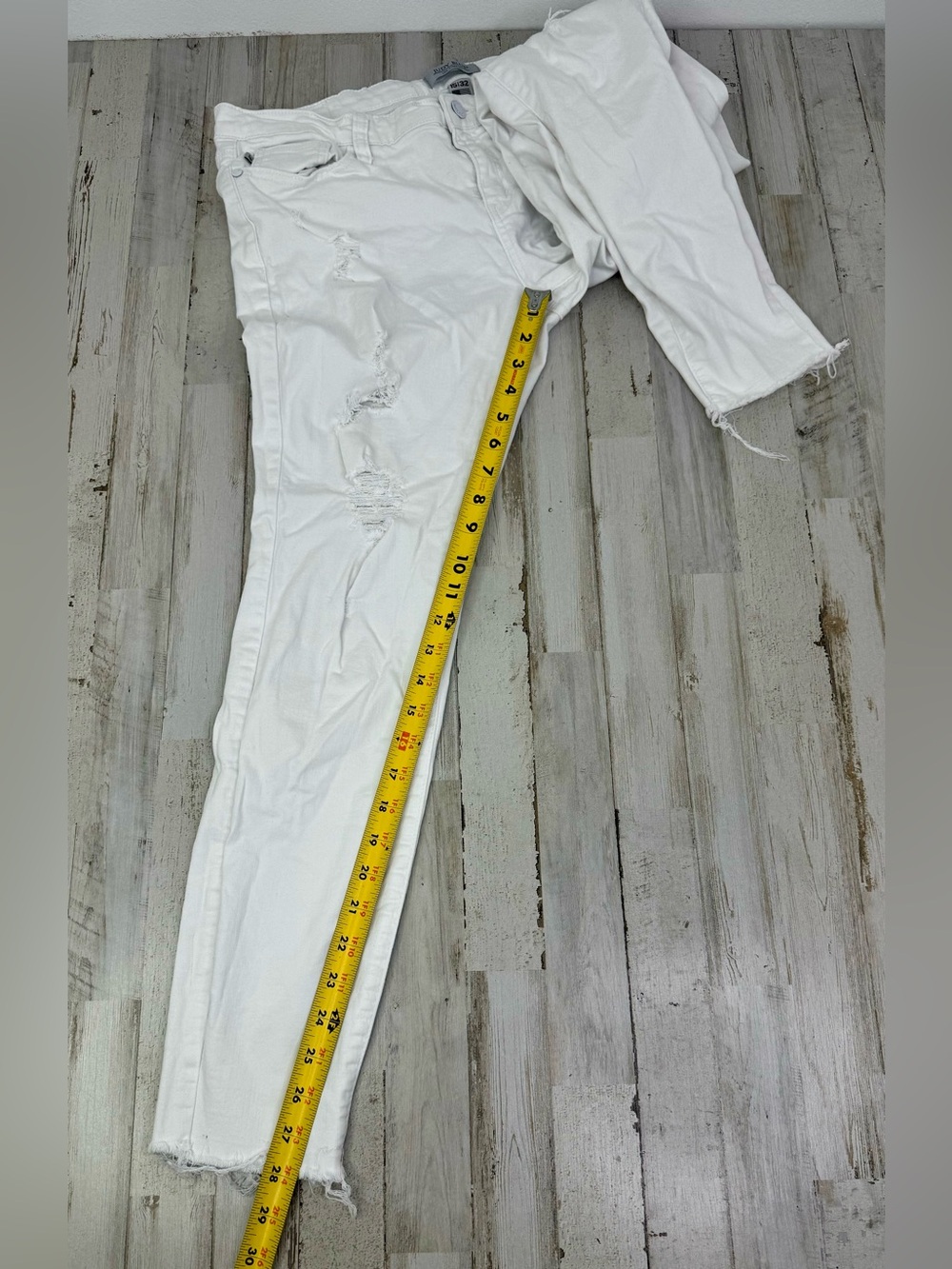 Judy Blue Jeans Womens 15/32 White Mid Rise Skinny Fit Stretchy Waist - Picture 9 of 12